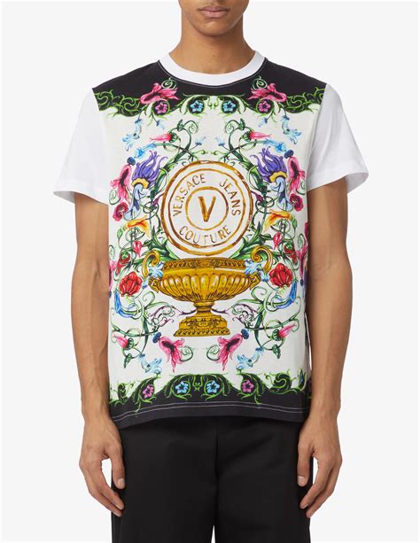 maglietta versace jeans couture|neiman marcus versace jeans.